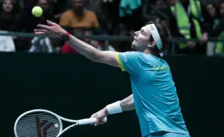 Александр Бублик вышел в финал ATP в Ханчжоу после уверенной победы над Ву