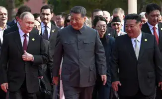 Си Цзиньпин, Путин и Ким Чен Ын: символ единства авторитарных режимов на параде в Пекине