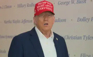 Трамп сомневается в успехе двусторонних переговоров Путина и Зеленского, предлагая трехстороннюю встречу