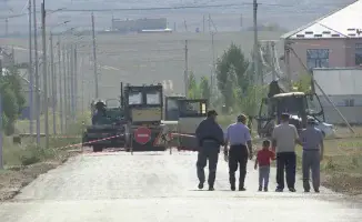 Актобе: остановка ремонта дорог и асфальтирования улиц из-за перебоев с поставками битума из России