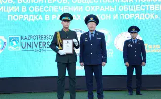 В Караганде прошла масштабная акция: полиция, добровольцы и молодёжь объединились в Центральном парке культуры и отдыха