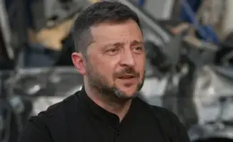 Зеленский отклонил приглашение Путина на переговоры о мирном урегулировании