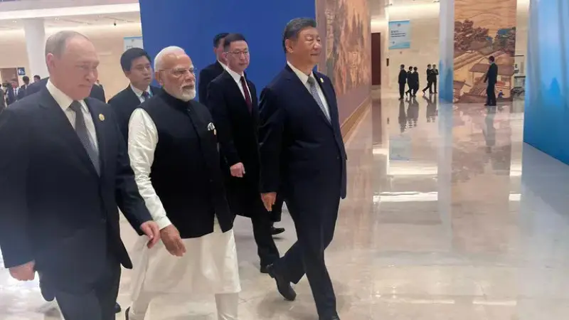 Трамп: "Китай затмил звезды Индии и России" Павлодаре