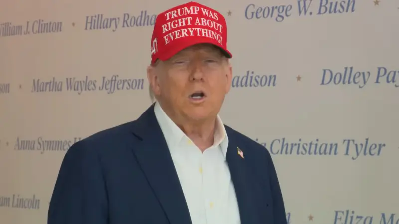 Трамп сомневается в успехе двусторонних переговоров Путина и Зеленского, предлагая трехстороннюю встречу Павлодаре