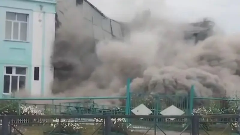 В России обрушилось здание школы: подробности инцидента Павлодаре