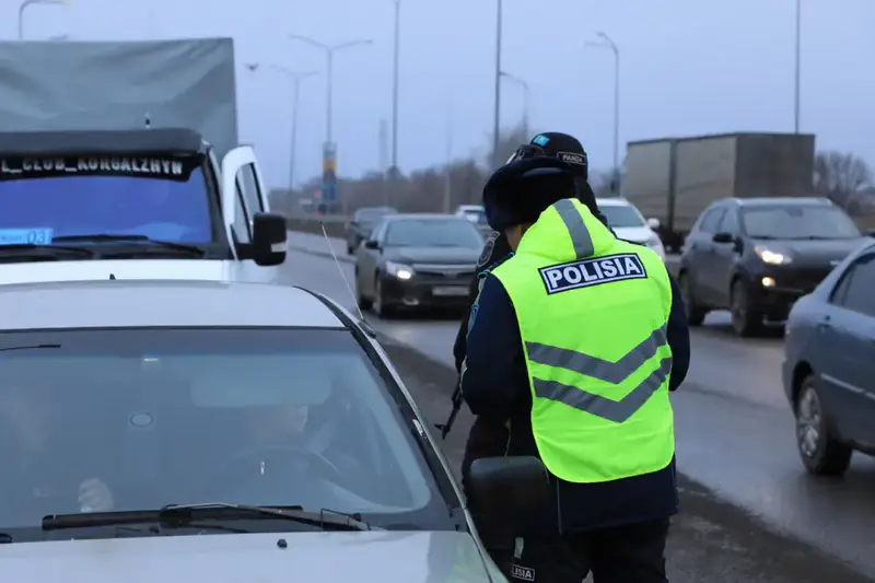 В Астане выявлено более 2400 нарушений ПДД в рамках ОПМ «Безопасная дорога» (5)