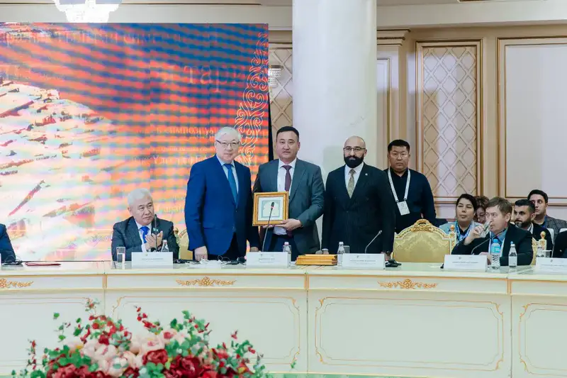 В Атырау стартовал международный симпозиум «Сарайшык: история и культура Великой степи на стыке Востока и Запада» Павлодаре