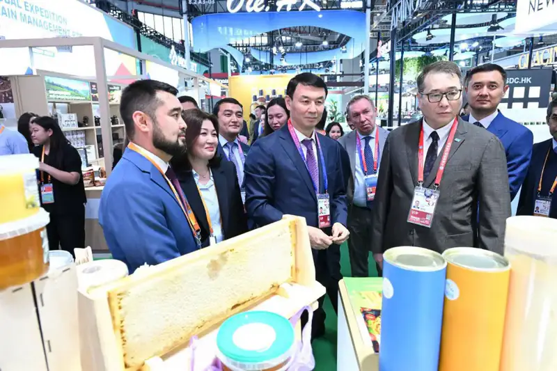 Аким Алматы: мост между идеями на международной выставке в Шанхае Павлодаре