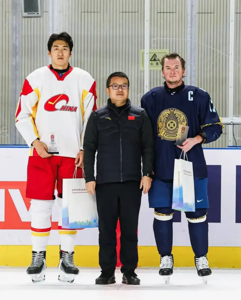 Казахстан: хоккейные мастера Азии снова на пьедестале! Павлодаре