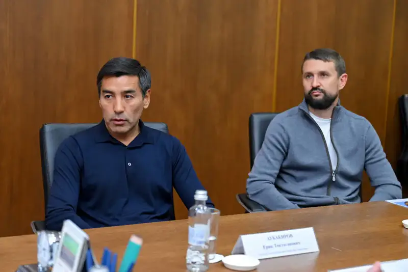 В Семее обсудили строительство детской академии по футзалу (2)