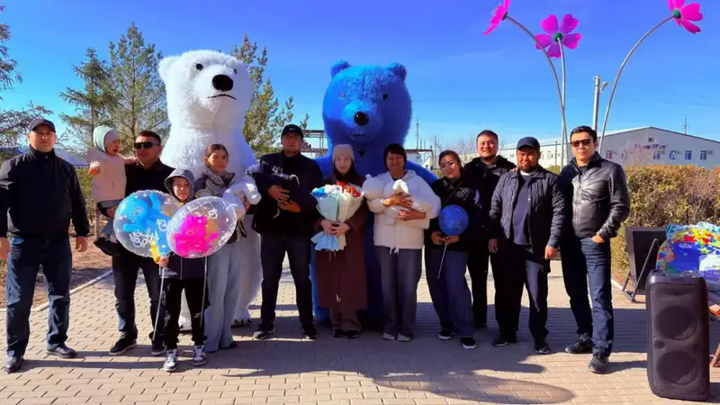 Тройной свет в жизни семьи Лайыковых: в Шалкаре родились три чудесных малыша Павлодаре