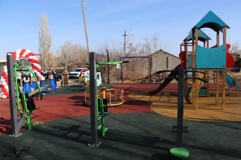 В Жуалынском районе открыты новые спортивные объекты (7)