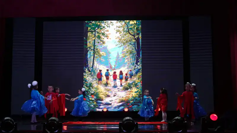 Формирование культуры безопасности: спасатели обучают детей действиям при ЧС (3)