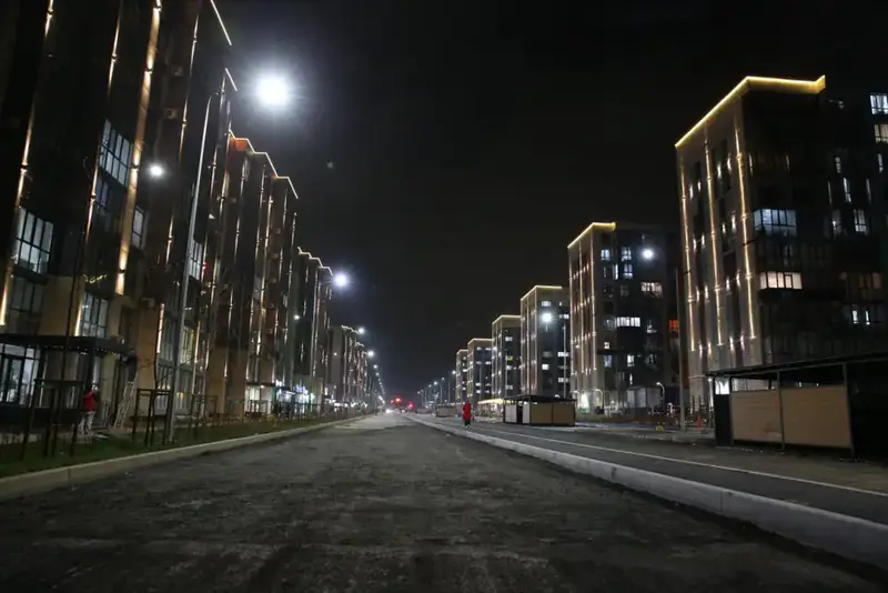 Дархан Сатыбалды оценил результаты освещения фасадов в новых микрорайонах (2)