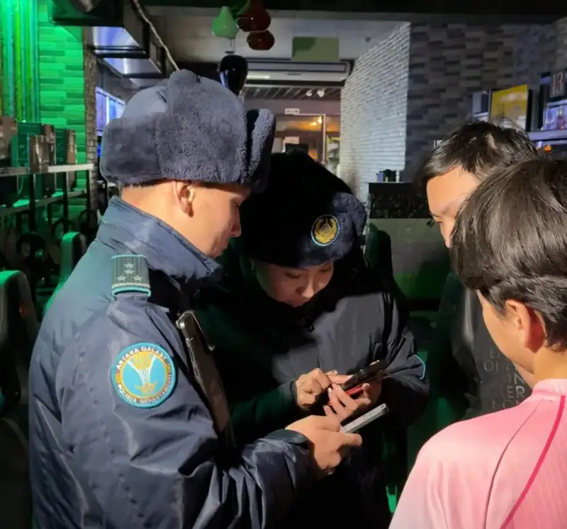 В Астане прошел специальный рейд по обеспечению безопасности несовершеннолетних (4)