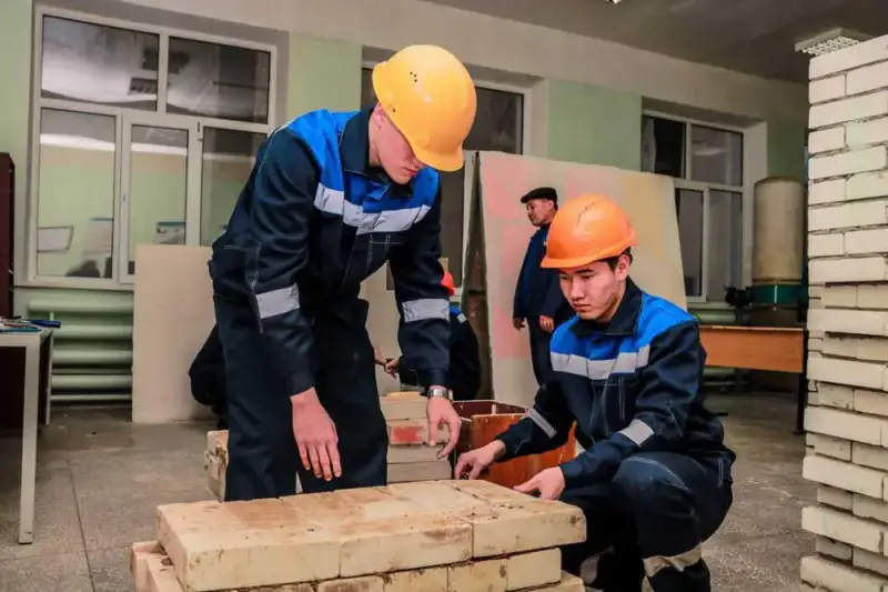 Более 150 студентов колледжей Казахстана участвуют в программах академической мобильности в Турции и Франции Павлодаре