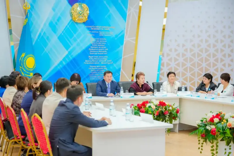 Победителей конкурса «Лучший педагог -2025» чествовали в Астане (4)