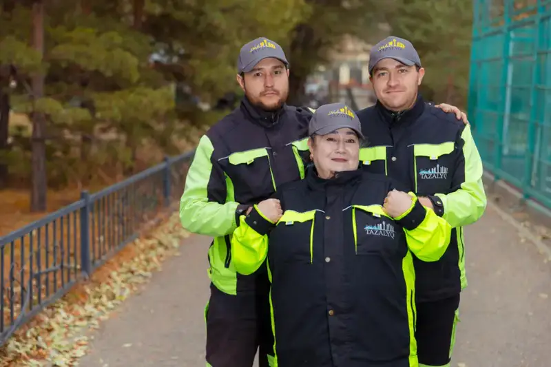 Семья Оразбаевой заботится о чистоте Астаны Павлодаре