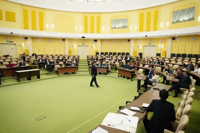 Продолжается интенсивная программа подготовки руководителей территориальных избирательных комиссий (7)