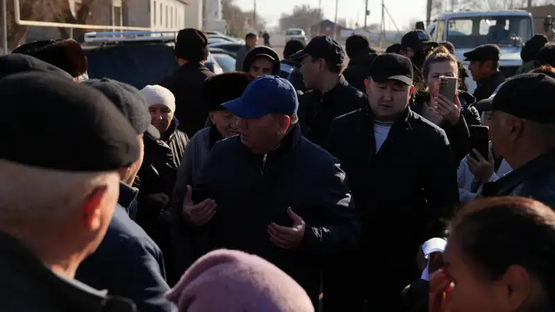 Власти Алматинской области обещают восстановить водоснабжение в селе Акши в течение месяца Павлодаре