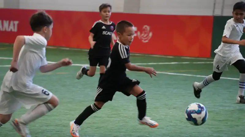 Запуск зимнего сезона детской футбольной лиги Freedom BFL в Карагандинской области собрал около 140 команд Павлодаре