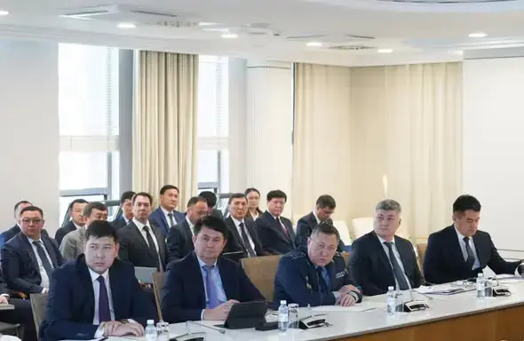 В ТУРКЕСТАНСКОЙ ОБЛАСТИ УСИЛЕНА БОРЬБА С НЕЗАКОННЫМ ВЫВОЗОМ ГОРЮЧЕ-СМАЗОЧНЫХ МАТЕРИАЛОВ Павлодаре