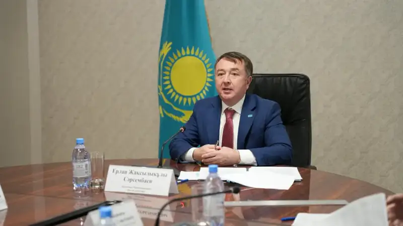 Обсуждение вопросов управления и служебной этики на первом заседании Общественного совета Министерства юстиции РК Павлодаре