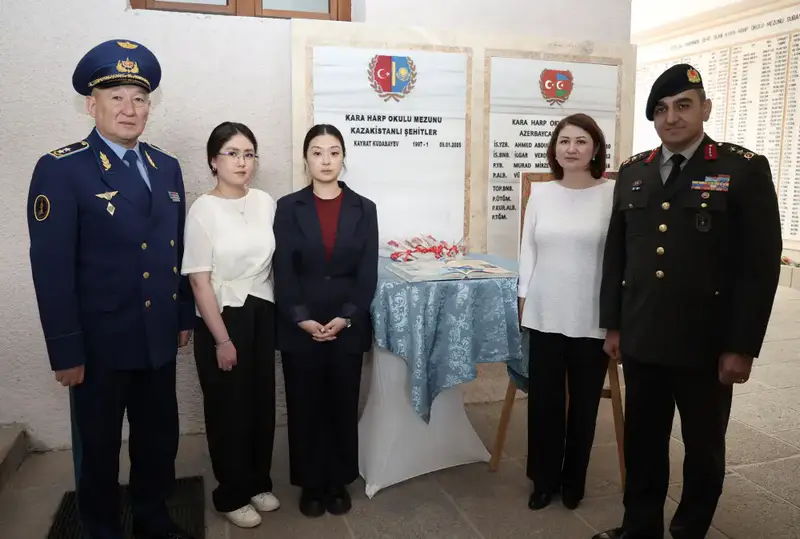 В военном вузе Турции открыли мемориальную доску казахстанскому офицеру (10)