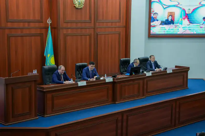 Обсуждение экологических вопросов в Восточно-Казахстанской области: взаимодействие власти и общества Павлодаре