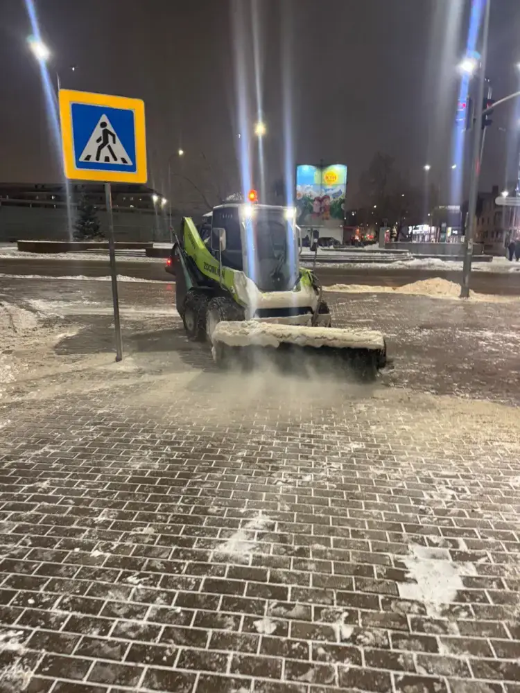 Более 2800 дорожных рабочих в Астане mobilized для борьбы со снежными осадками Павлодаре