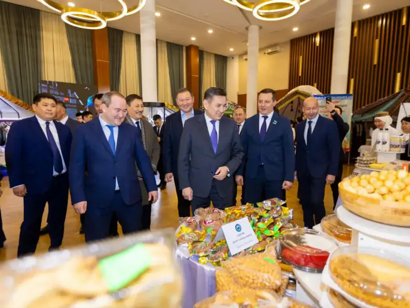 В ВКО отметили День работников сельского хозяйства, пищевой и перерабатывающей промышленности (9)