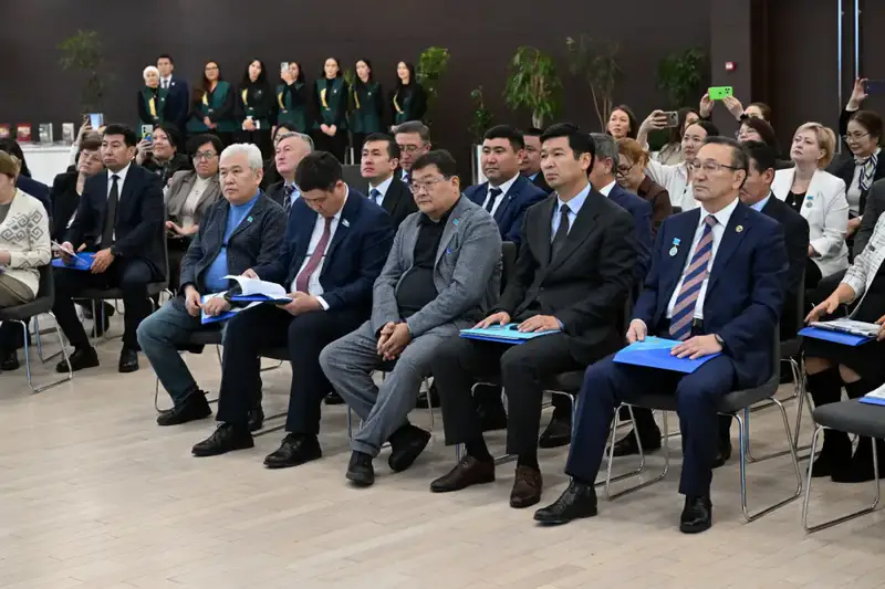 Сбор и введение в научный оборот более 7000 исторических документов Казахстана в рамках международного проекта «Архив-2025» Павлодаре