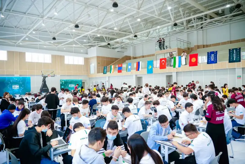 Победителей Международной STEM Олимпиады и Битвы роботов определили в Астане (6)