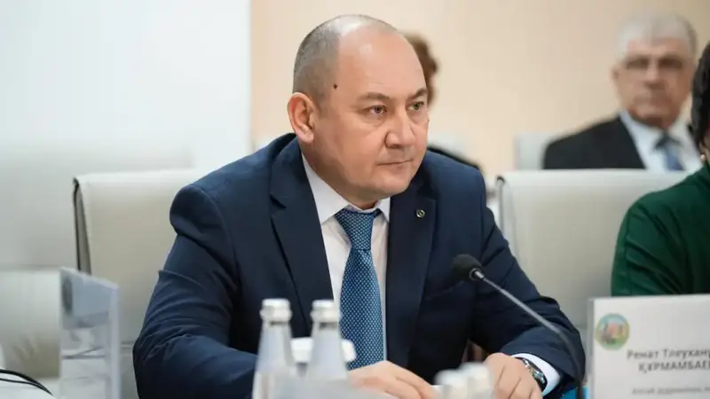 В районе Алтай прошла встреча населения с советником Президента РК (3)