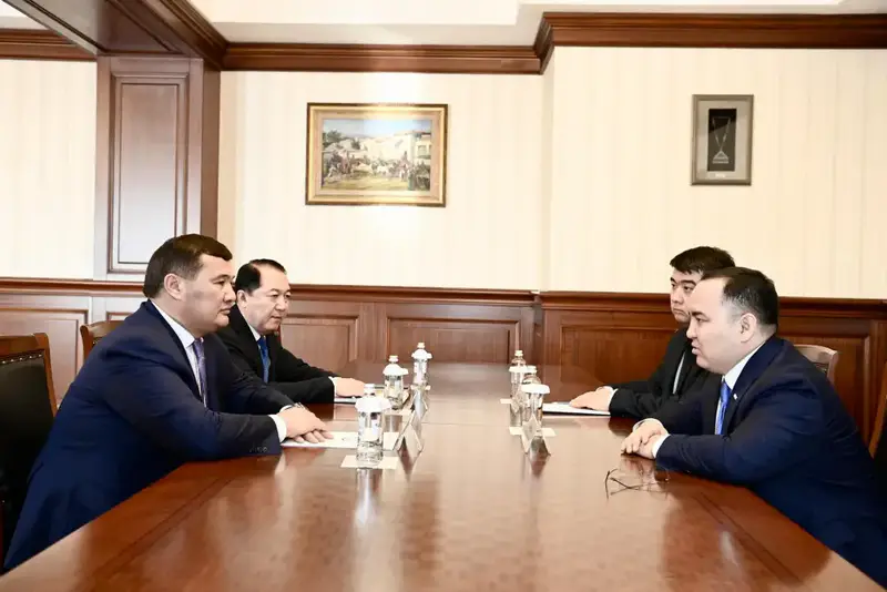 Когда власть и партия объединяются: будущее за AI? Павлодаре