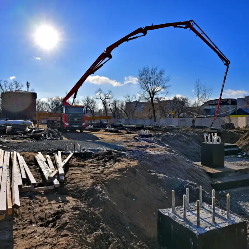 Глава региона Асаин Байханов совершил рабочий объезд областного центра и ознакомился с ходом реализации нескольких проектов (8)