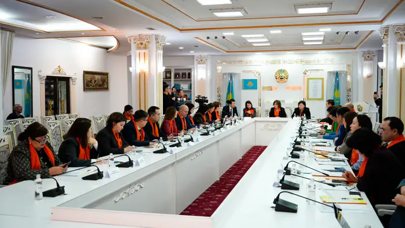 Эльвира Азимова: важный инструмент противодействия насилию – образование и экономическая независимость (10)