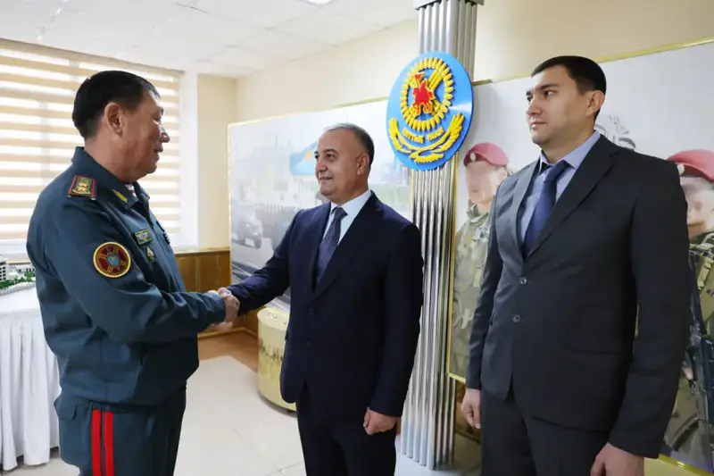 Делегация МВД Узбекистана посетила Главное командование Национальной гвардии (2)