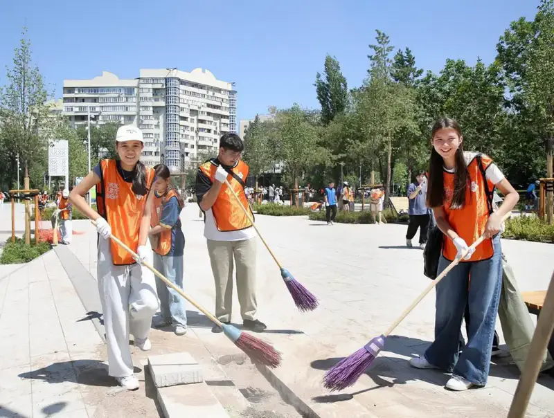 Экологические акции в Алматы: 570 тыс. участников Павлодаре