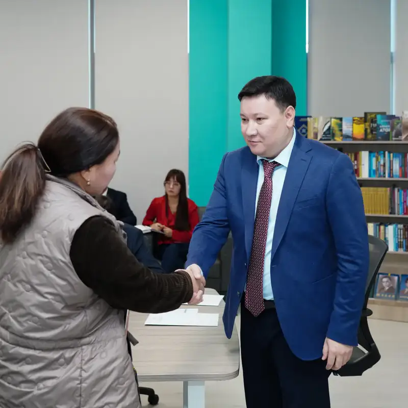 Встреча заместителя акима Туркестанской области с жителями по вопросам социальных прав и безопасности Павлодаре
