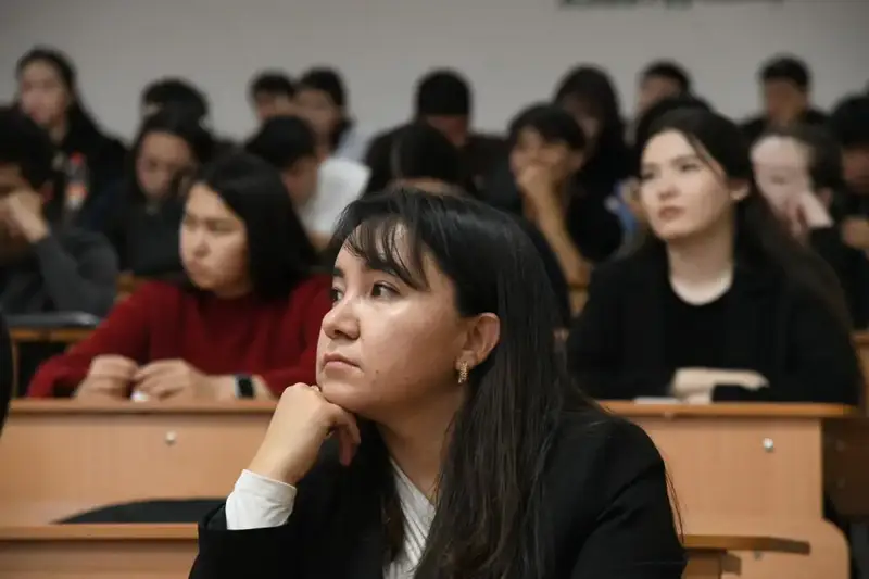 «Таза Қазақстан»: в Астане прошла лекция на тему «Экологическая чистота и гармония духовной чистоты» (7)