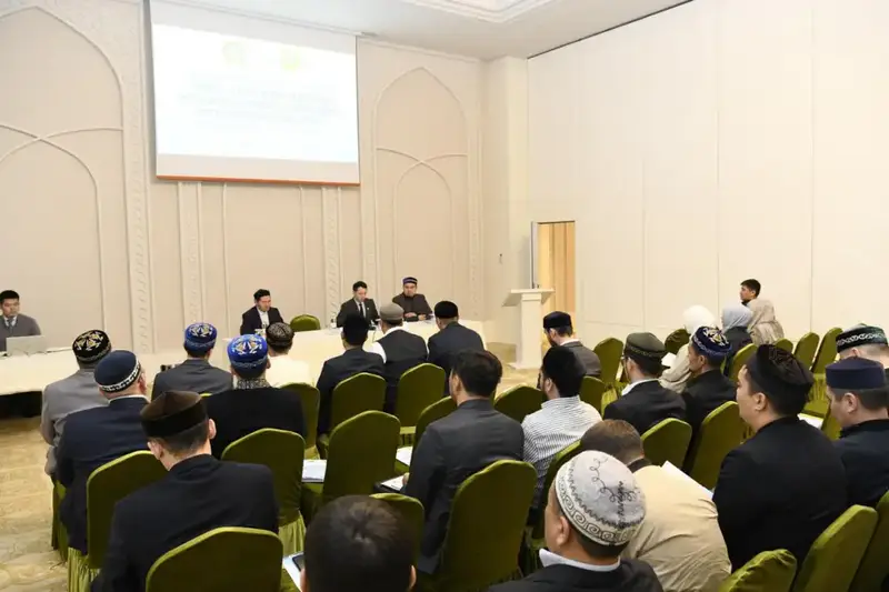 Семинар по искусственному интеллекту для духовенства в Астане Павлодаре