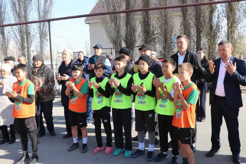 В Жуалынском районе открыты новые спортивные объекты (4)