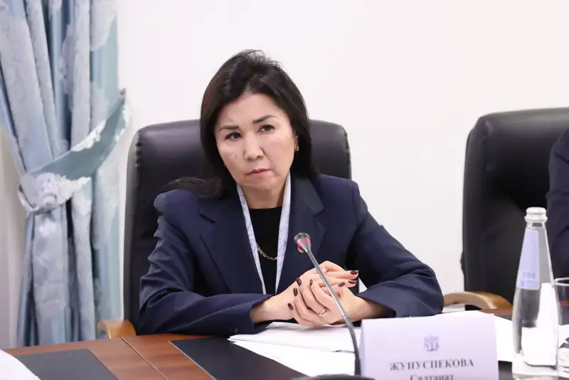 Диалоговая площадка «Ашық алаң» в Академии правосудия: обсуждение защиты прав человека в уголовной юстиции Павлодаре