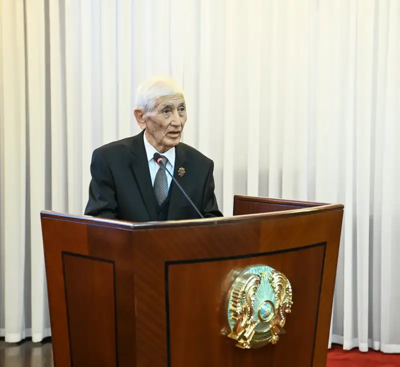 Награждены лучшие работники дорожной отрасли (2)