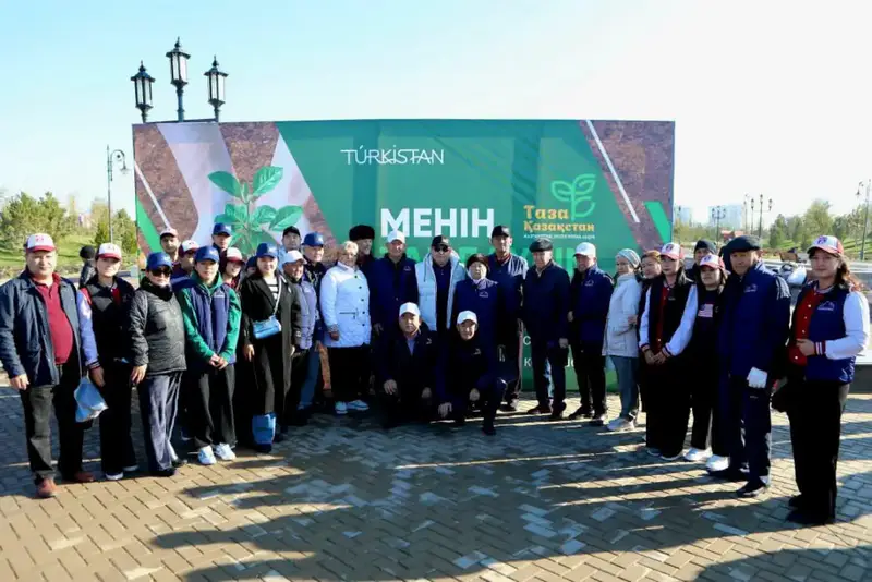 В Туркестане высадили 1600 деревьев: акция по посадке прошла с участием акима и волонтёров Павлодаре