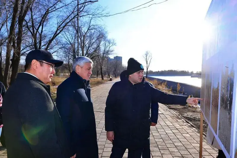 В Центральном парке Караганды посчитали деревья (8)