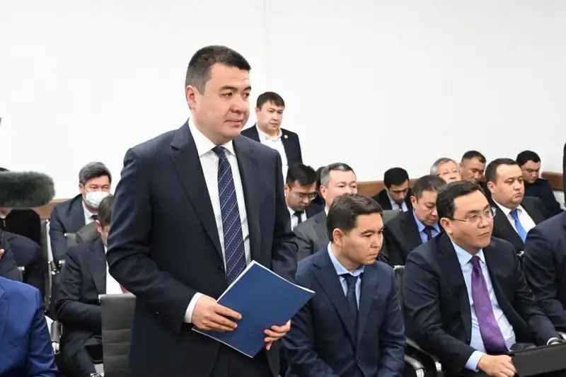 Аким Алматы провел личный прием граждан: рассмотрены вопросы жителей по развитию инфраструктуры, благоустройству и соцподдержке (2)