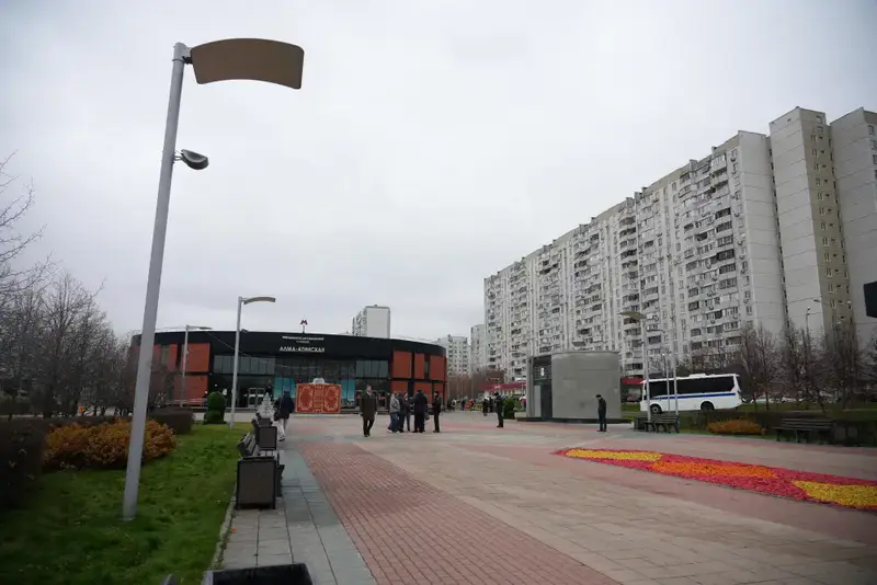 Сквер дружбы Казахстана и России открыли в Москве (7)