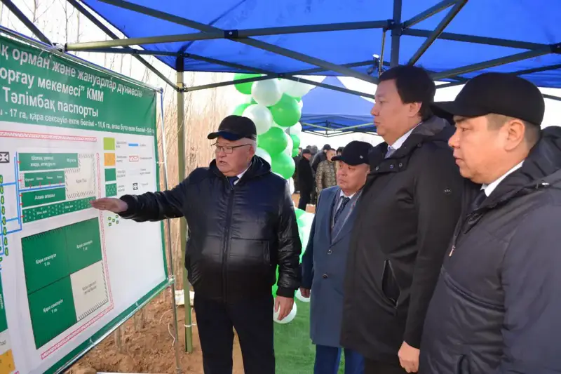 Шалкарским лесникам передали автомобили и дроны (6)